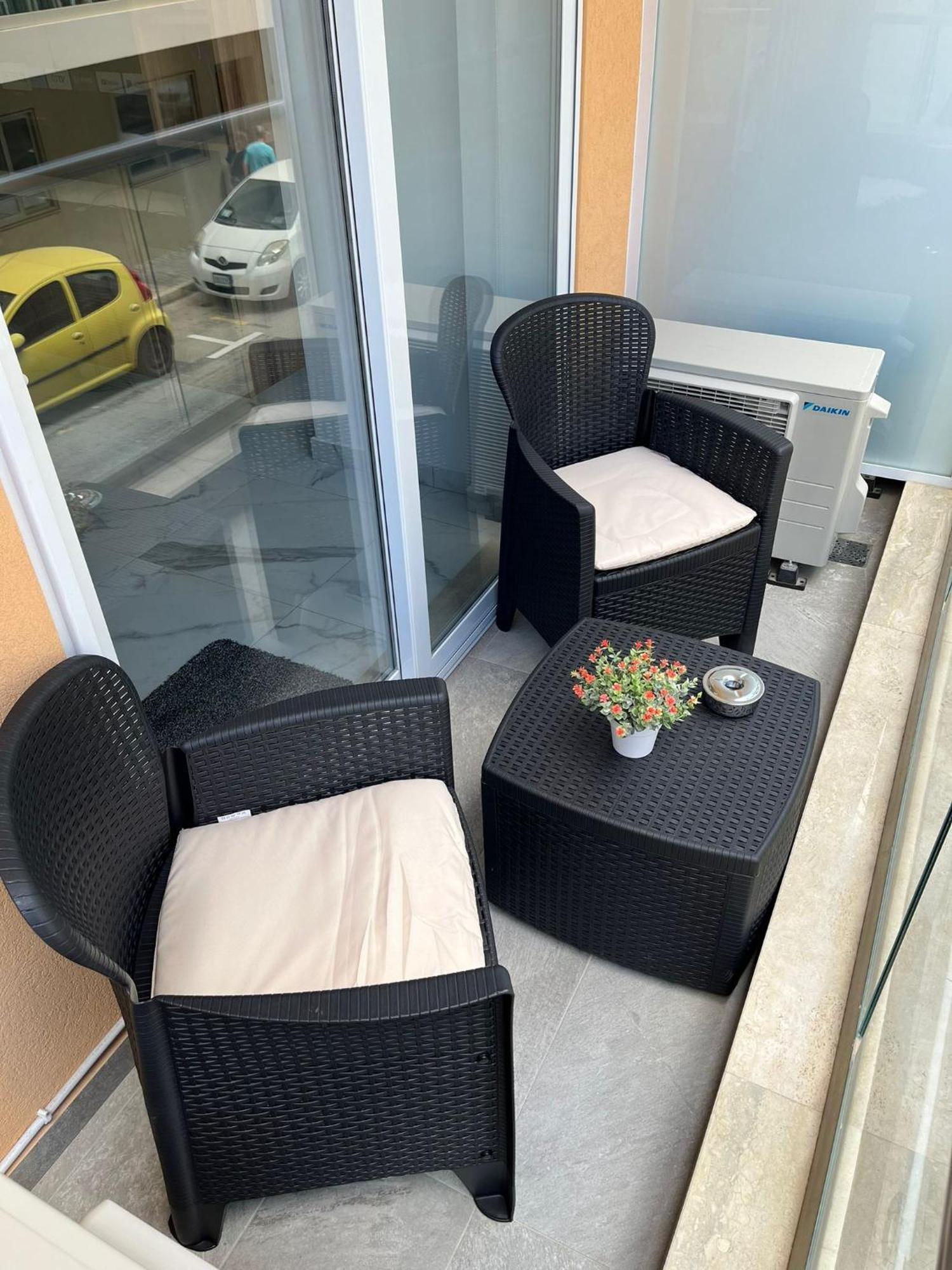 Sea Breeze, Spacious 2-Bedroom Lux Seaside Apartments San Pawl il-Baħar Kültér fotó