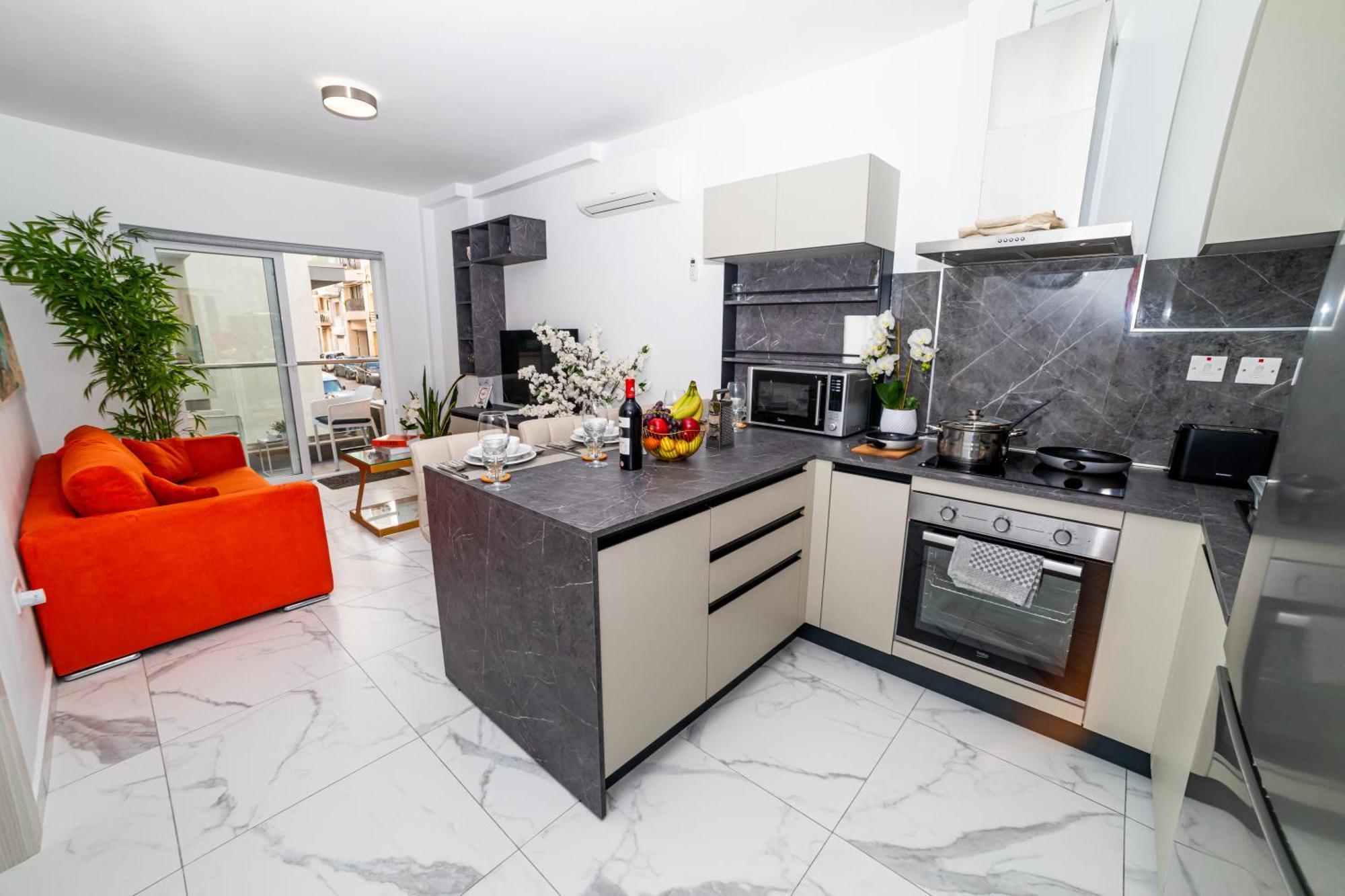 Sea Breeze, Spacious 2-Bedroom Lux Seaside Apartments San Pawl il-Baħar Kültér fotó