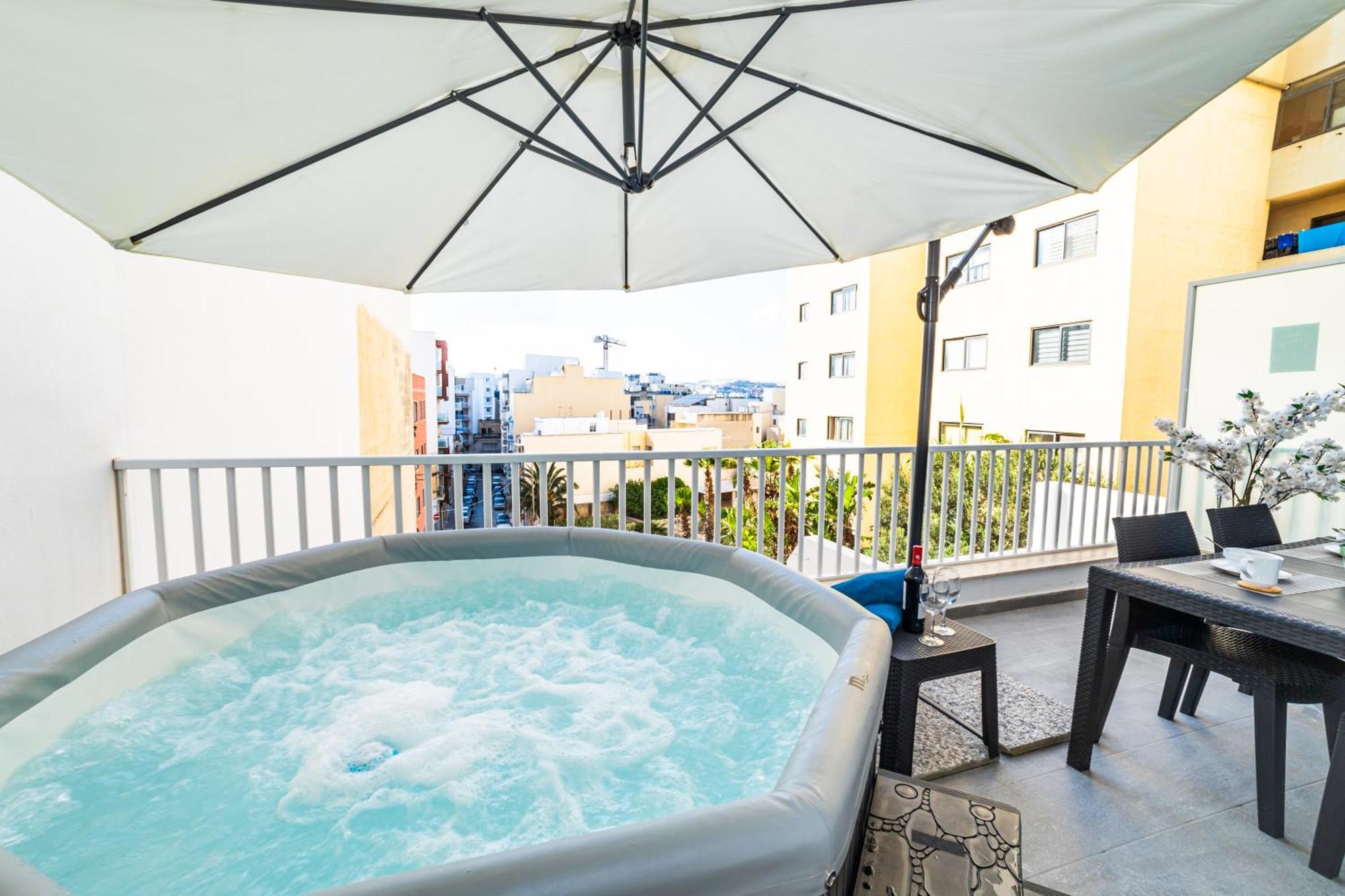 Sea Breeze, Spacious 2-Bedroom Lux Seaside Apartments San Pawl il-Baħar Kültér fotó